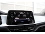 Volkswagen T-Roc 1.0 TSI 110pk Life | Trekhaak | App Connect | Parkeersensoren