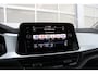 Volkswagen T-Roc 1.0 TSI 110pk Life | Trekhaak | App Connect | Parkeersensoren