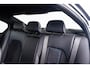 BMW 3-Serie 330e M Sport - Ambiance verlichting - Parking Assistant - Getinte Ruiten - Elektrisch verwarmde voorstoelen - In de breedte verstelbare rugleuning voor bestuurder -