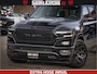 Dodge Ram 1500 LIMITED BLACK OPS | 5.7 V8 402 PK HEMI | MEEST VOLLE EN LUXE UITVOERING | CREW CAB | DUBBELE CABINE DC 5 PERSOONS | CREW CAB 5 PERSOONS | DUBBELE CABINE DC | MEEST ROYALE EN COMFORTABELE BEDRIJFSAUTO | HEAD-UP | LUCHTVERING | RONDOM CAMERA | MWK KLEP | PANORAMA DAK |
