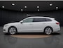 Skoda Superb Combi 1.5 TSI First Edition | Pano dak | Trekhaak | Camera | ACC | Stoelverwarming | Elek achterklep |