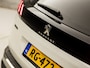 Peugeot 3008 1.6 e-THP GT Line 165Pk Automaat (PANORAMADAK, NAPPA LEDER, MEMORY SEATS, STOELVERWARMING, FOCAL AUDIO, KEYLESS, 360 CAMERA, PARELMOER, GETINT GLAS, NIEUWSTAAT)