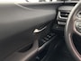Lexus UX 300e Business 54 kWh (INCL-BTW) *HEATPUMP | MICROFIBRE | DIGI-COCKPIT | FULL-LED | NAVI-FULLMAP | DAB+ | KEYLESS | CAMERA | COMFORTSEATS | ECC | CARPLAY | SHIFTPADDLES | BLINDSPOT | ADAPTIVE-CRUISE | 17''ALU*