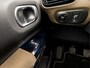 Citroën C4 Cactus 1.2 PureTech Shine (PANORAMADAK, NAVIGATIE, GETINT GLAS, SPORTSTOELEN, LM VELGEN, PARKEERSENSOREN, CRUISE, NIEUWSTAAT)