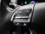 Hyundai Kona Electric EV Premium 64 kWh | Apple Carplay / Android Auto | Stoelverwarming | Stuurverwarming | Head-Up Display | Achteruitrijcamera |