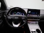 Hyundai Kona Electric EV Premium 64 kWh | Apple Carplay / Android Auto | Stoelverwarming | Stuurverwarming | Head-Up Display | Achteruitrijcamera |