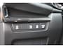 Mazda 3 2.0 e-SkyActiv-X M Hybrid 186 Comfort , Navi, Clima, Adap.Cruise, Camera, Apple Carplay, Android Auto, Stuur/Stoelverwarming, LMV 16 Inch, HUD, PDC, LKA