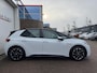 Volkswagen ID.3 First 58kWh|Trekhaak|Carplay|Stoelverwarming