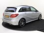 Mercedes-Benz B-klasse 180 Ambition / AMG Line/ Panoramadak/ 18"/ Trekhaak/ Nightpakket