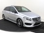 Mercedes-Benz B-klasse 180 Ambition / AMG Line/ Panoramadak/ 18"/ Trekhaak/ Nightpakket