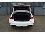 BMW 3-Serie 320i Executive Edition | M-PAKKET | SCHUIFDAK | CAMERA | HIFI |
