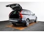Volvo XC90 2.0 T8 Recharge AWD R-Design Panoramadak - Trekhaak - Head up - Harman Kardon - Adaptieve Cruise Control - Parkeerverwarming met timer - Getinte Ruiten - Gelamineerde zijruiten en achterruit -