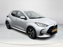 Toyota Yaris 1.5 Hybrid 115 Dynamic | Apple CarPlay/Android auto | Achteruitrijcamera | Comfort pack | Parkeersensoren