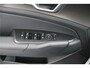 Kia Sportage 1.6 T-GDi Hybrid DynamicPlusLine - Automaat - Prijs incl. inruilpremie - Stoel/stuur verwarming - Kantelschuifdak - Navigatie - Elektrisch verstelbare stoelen - Fabrieksgarantie tot 03-2033 of 150.000