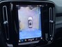 Volvo XC40 Recharge Pro NL Auto vol luxe! Schuif/kanteldak, 360 camera, stoel- & stuurverwarming, navigatie, Apple CarPlay/Android Auto, parkeersensoren rondom
