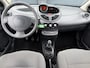 Renault Twingo 1.2-16V Authentique Airco,D-riem recent vv,N.A.P,Zeer Zuinig,Apk tot 08-2026