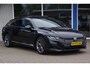 Volkswagen Arteon Shooting Brake 2.0 TSI R-Line 190PK Panoramadak Elektrische achterklep