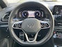 Volkswagen T-Roc 1.5 TSI 150pk DSG R-Line / Black style / IQ LED / Virtual cockpit pro / Afneembare trekhaak / 19'' LMV