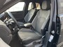Volkswagen T-Roc 1.5 TSI 150pk DSG R-Line / Black style / IQ LED / Virtual cockpit pro / Afneembare trekhaak / 19'' LMV