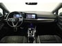 Volkswagen Golf 1.5 eTSI R-Line Business Full-led Navigatie Adaptive-Cruise ! 2e Paasdag geopend van 12.00 tot 17:00u !