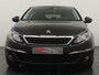 Peugeot 308 1.2 PureTech Style - Navigatie - Trekhaak - Climate Controle - Cruise Control
