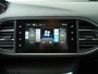 Peugeot 308 1.2 PureTech Style - Navigatie - Trekhaak - Climate Controle - Cruise Control
