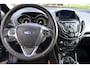 Ford B-Max 1.0T 100pk ECOBOOST Titanium | trekhaak, navigatie
