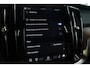 Volvo V60 2.0 T8 Plug-in hybrid AWD Plus Dark | Panorama dak| Geventileerde voorstoelen| Exterior styling kit | Polestar motorupgrade | Extra getint glas | Trekhaak