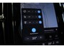 Volvo V60 2.0 T8 Plug-in hybrid AWD Plus Dark | Panorama dak| Geventileerde voorstoelen| Exterior styling kit | Polestar motorupgrade | Extra getint glas | Trekhaak