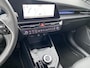 Kia Niro EV DynamicLine 64.8 kWh navigatie Apple CarPlay/Android Auto, NL-AUTO! parkeersensoren v&a, achteruitrij camera, adaptieve cruise control, BTW-auto