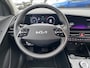 Kia Niro EV DynamicLine 64.8 kWh navigatie Apple CarPlay/Android Auto, NL-AUTO! parkeersensoren v&a, achteruitrij camera, adaptieve cruise control, BTW-auto