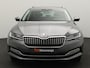 Skoda Superb Combi 1.4 TSI iV Business Edition Plus 218PK DSG SOH 93%, Trekhaak, Adaptieve Cruise Control, Matrix LED-Verlichting, Achteruitrijcamera, Keyless, Navi, Stoelverwarming voor en achter, 17" LM Velgen