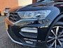 Volkswagen T-Roc 1.5 TSI Style // BEATS AUDIO // TREKHAAK // NAVI // PDC // ADAPTIVE CRUISE // APPLE CARPLAY - ANDROID AUTO // STOELVERWARMING //