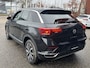 Volkswagen T-Roc 1.5 TSI Style // BEATS AUDIO // TREKHAAK // NAVI // PDC // ADAPTIVE CRUISE // APPLE CARPLAY - ANDROID AUTO // STOELVERWARMING //