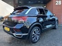 Volkswagen T-Roc 1.5 TSI Style // BEATS AUDIO // TREKHAAK // NAVI // PDC // ADAPTIVE CRUISE // APPLE CARPLAY - ANDROID AUTO // STOELVERWARMING //