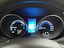 Toyota Auris 1.8 Hybrid Executive | Navigatie | Camera | LM Velgen |