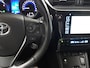 Toyota Auris 1.8 Hybrid Executive | Navigatie | Camera | LM Velgen |