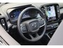 Volvo XC40 B4 197PK Plus Dark | 360° | Panoramadak | Getint Glas | HK Audio