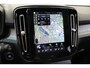 Volvo XC40 B4 197PK Plus Dark | 360° | Panoramadak | Getint Glas | HK Audio