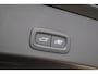 Volvo XC40 B4 197PK Plus Dark | 360° | Panoramadak | Getint Glas | HK Audio