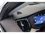 Volvo XC60 T6 350PK AWD Ultra Executive Edition Bright | B&W | Massage/ventilatie | 21" | Luchtvering | Trekhaak
