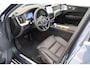 Volvo XC60 T6 350PK AWD Ultra Executive Edition Bright | B&W | Massage/ventilatie | 21" | Luchtvering | Trekhaak
