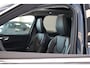 Volvo XC60 T6 350PK AWD Ultra Executive Edition Bright | B&W | Massage/ventilatie | 21" | Luchtvering | Trekhaak