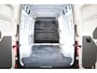 Volkswagen Crafter 30 2.0 TDI L3H2 Highline | MULTIMEDIA PACK | STUURVERWARMING | DAB | APPLE | CAMERA | TREKHAAK