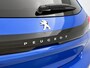 Peugeot e-208 EV Allure Pack 50 kWh 136pk | Navigatie via Apple Carplay / Android Auto | Achteruitrijcamera | 3D Cockpit | Climate Control | Cruise Control | Parkeersensoren | Stof/kunstleder | Keyless start | DAB+ radio | Led koplampen | Donker getint glas | 16" lichtmetalen velgen |