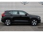 Volvo XC40 1.5 T4 Recharge Inscription | Dealeronderhouden | Elektrisch bedienbare achterklep | 18" Lichtmetalen velgen | All Seasonbanden | Lane Keeping Aid | Camera achter | Draaldloos telefoon opladen | Zitverlenging |