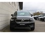 Volvo XC40 1.5 T4 Recharge Inscription | Dealeronderhouden | Elektrisch bedienbare achterklep | 18" Lichtmetalen velgen | All Seasonbanden | Lane Keeping Aid | Camera achter | Draaldloos telefoon opladen | Zitverlenging |