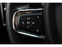 Volvo XC40 1.5 T4 Recharge Inscription | Dealeronderhouden | Elektrisch bedienbare achterklep | 18" Lichtmetalen velgen | All Seasonbanden | Lane Keeping Aid | Camera achter | Draaldloos telefoon opladen | Zitverlenging |