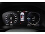 Volvo XC40 1.5 T4 Recharge Inscription | Dealeronderhouden | Elektrisch bedienbare achterklep | 18" Lichtmetalen velgen | All Seasonbanden | Lane Keeping Aid | Camera achter | Draaldloos telefoon opladen | Zitverlenging |