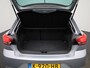 SEAT Ibiza 1.0 TSI Style Business Intense 95 PK | LED Koplampen | Climate Control | Achteruitrijcamera | Navigatie | Apple Carplay/Android Auto | Cruise Control | Privacy Glass | Parkeersensoren | Lichtmetalen velgen |